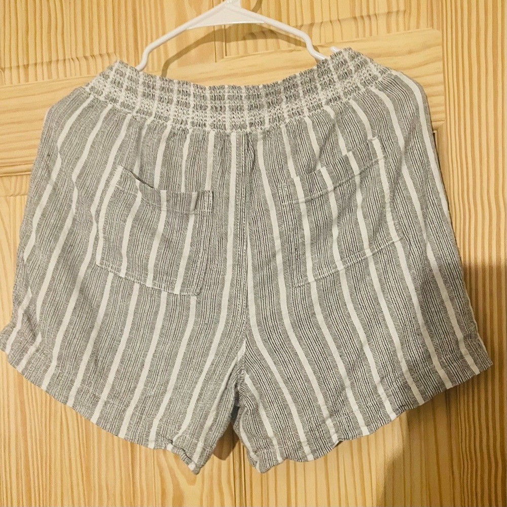 Women's Striped Gray Shorts - Picture 5 of 8